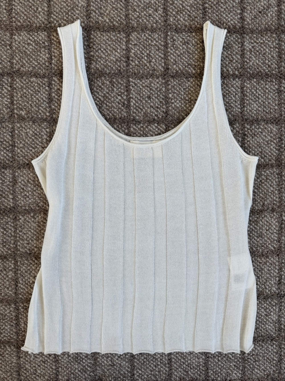 NWOT Women’s Dissh Eden Off Whiite Scoop Tank Size S